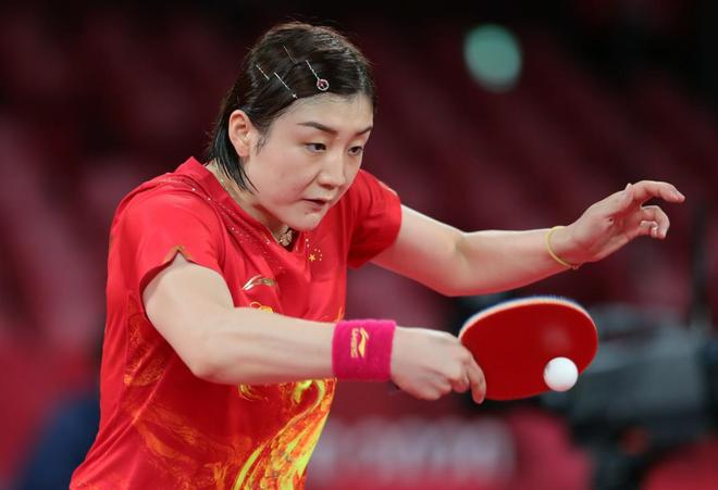 赛场的领军 赛场的领军