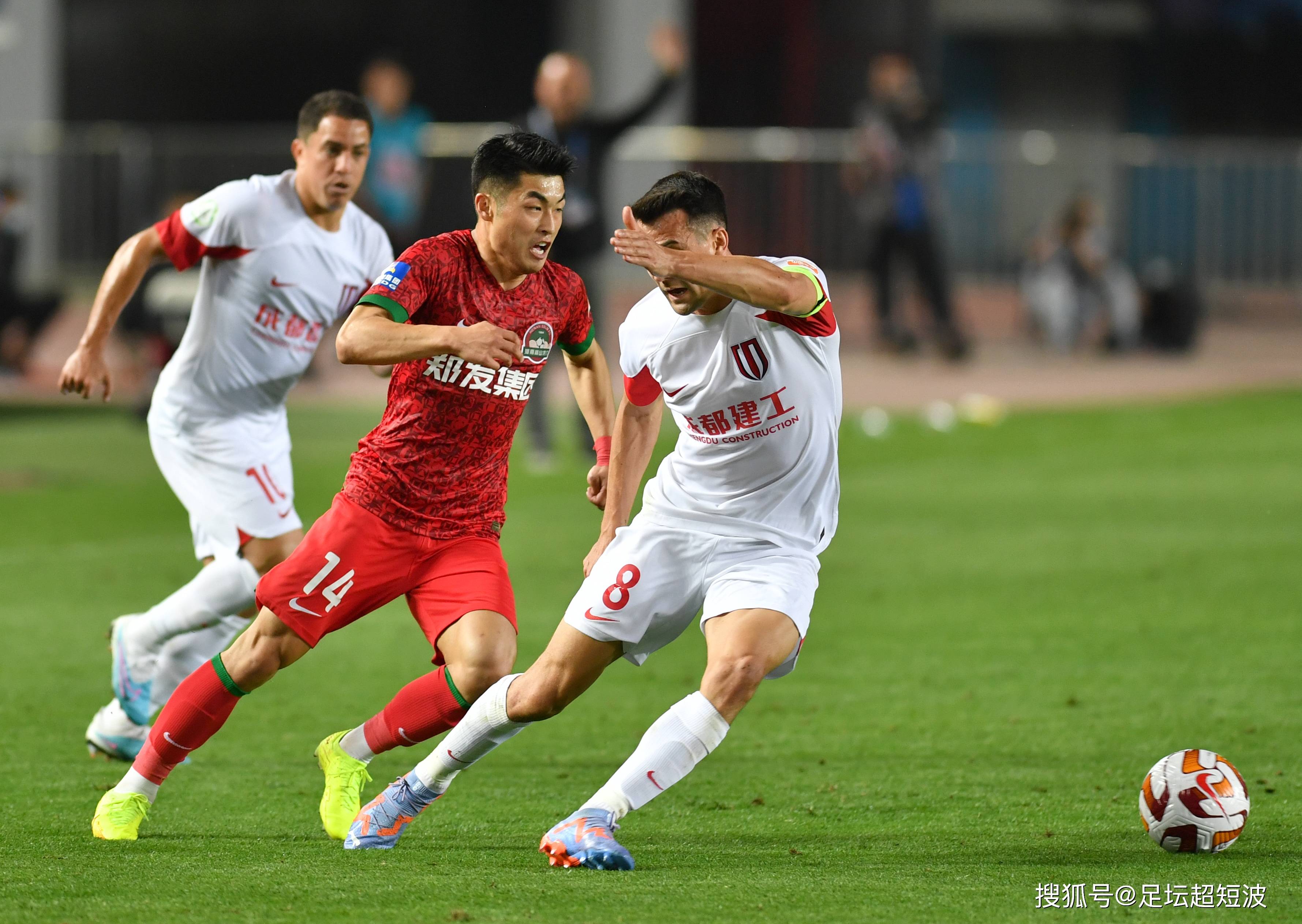 达到了近乎 达到了近乎