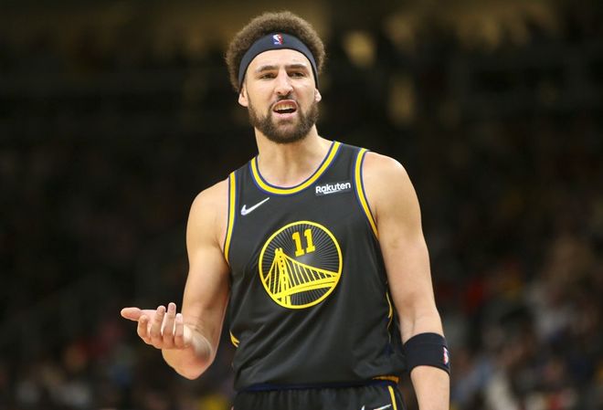 对位里更显 对位里更显